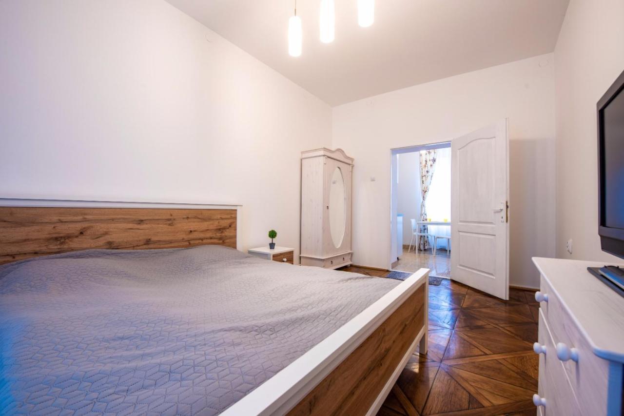 Apartment Amalia Sibiu Exterior foto